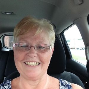 Meet your Posher, Dorothy